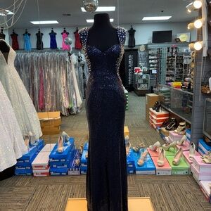 LUX GAL L38023 SZ-4 NAVY STRAIGHT PROM/FORMAL/PAGENT GOWN
